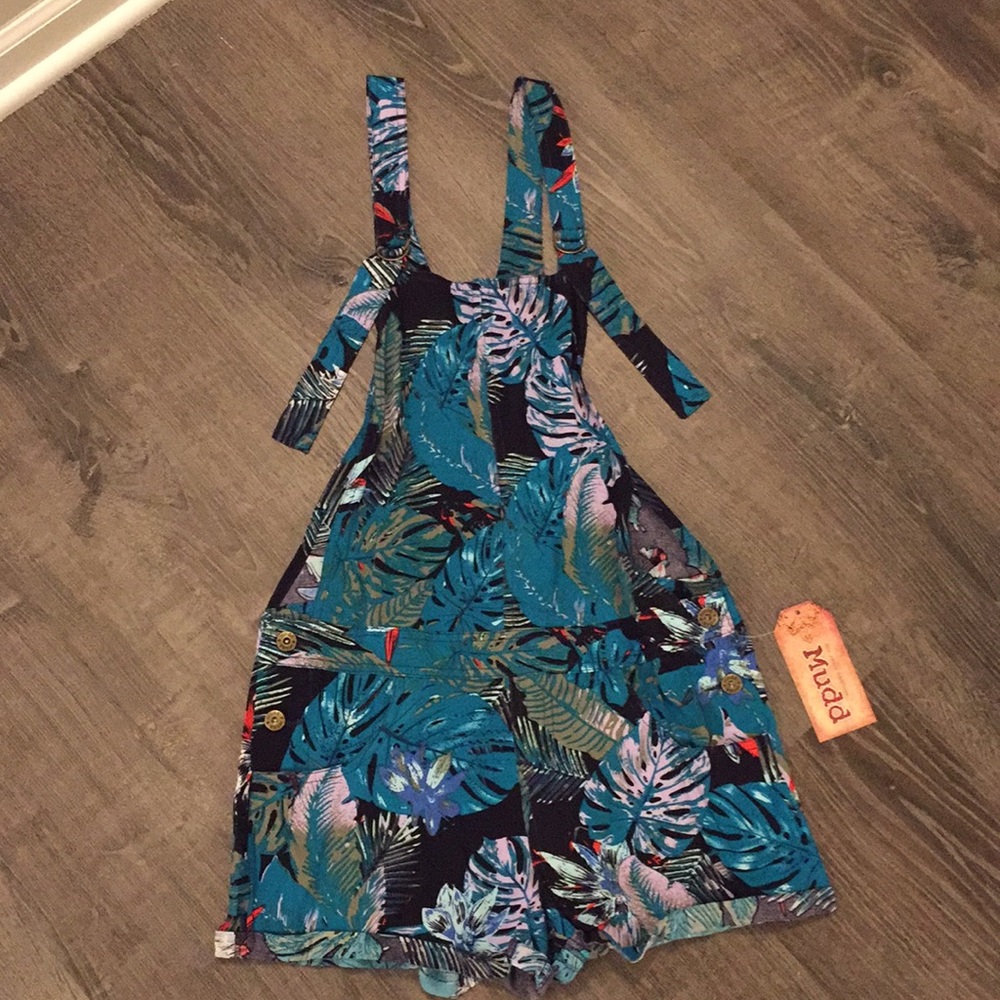 NWT Mudd tropic overall shorts